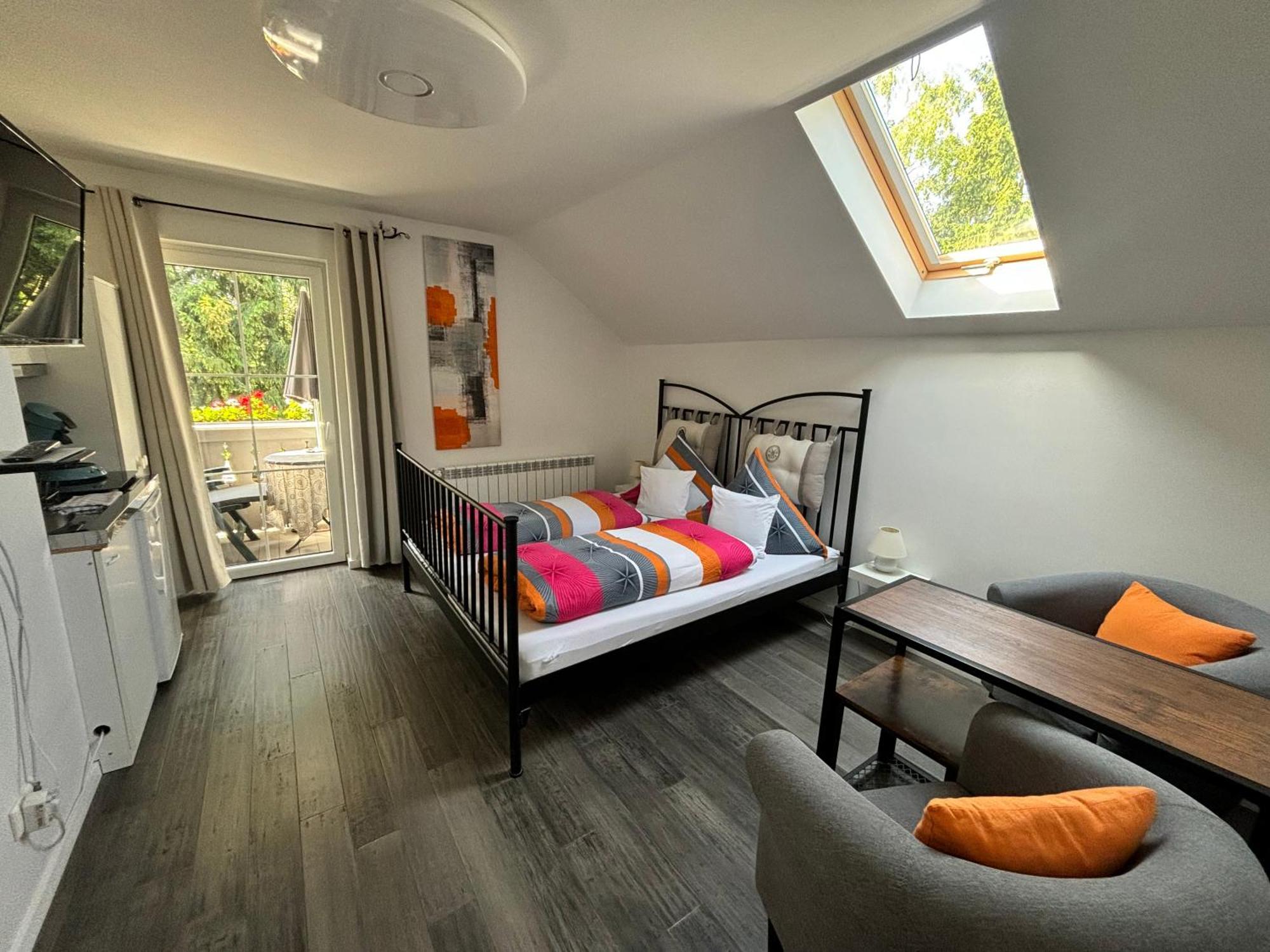 Haus Sonnenblick- Apartments Штарнберг Экстерьер фото